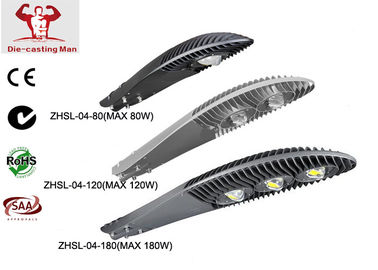 Anti-vibration and IP66 Aluminum 3pcs COB Outdoor LED Street Lights 180w CCT 2700 - 6500K High Efficiency for Roadway