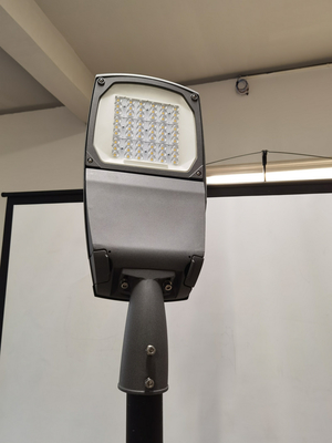 Đèn đường LED ngoài trời bằng nhôm với trình điều khiển làm mờ ADC12 160lm / W