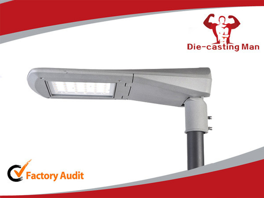 Đèn đường Led được sắp xếp hợp lý Đèn chiếu sáng đường tùy chỉnh