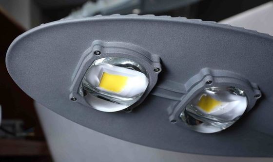 ENEC CB Đèn led đường nhôm cho đường chính Ống kính COB Led Chip Nema 7 Pin