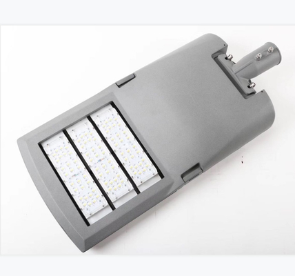 Hai mô-đun ống kính 150W Đèn đường Led ngoài trời Chống nước IP66 Giá đỡ có thể điều chỉnh