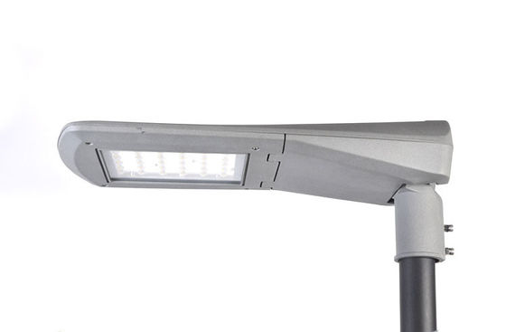 Đúc nhôm 3000K 120lm / W IK08 IP66 Đèn đường LED đen cho đường chính