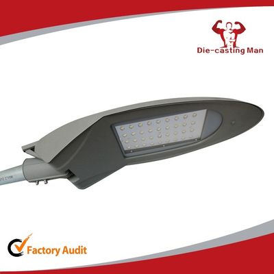 80W ngoài trời High Lumen LED Đèn đường 2700K-6500K IP66 Die Casting thân nhôm