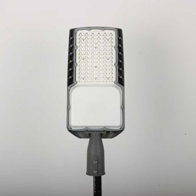 Lửa đường nhà tiết kiệm năng lượng với lớp bảo vệ IP66 và phạm vi tần số 50/60Hz